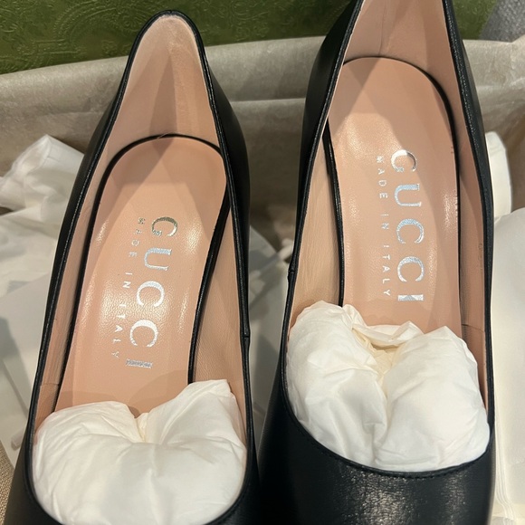 NEW Gucci GG Black Pointed-toe 105mm Leather Heel Pumps - Picture 3 of 8
